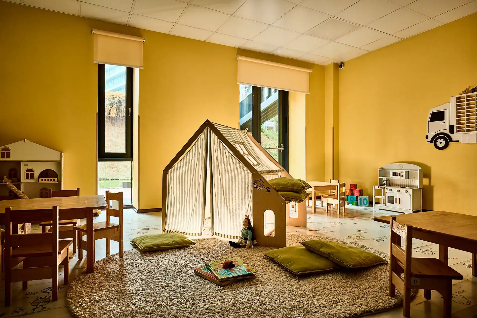 MySadik Внутри